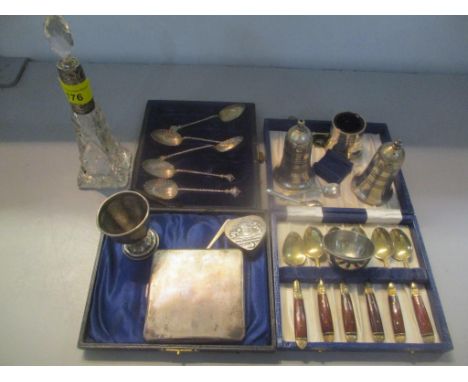 Mixed silver and silver plated items to include a continental white metal heart shaped trinket box, silver cigarette case, si