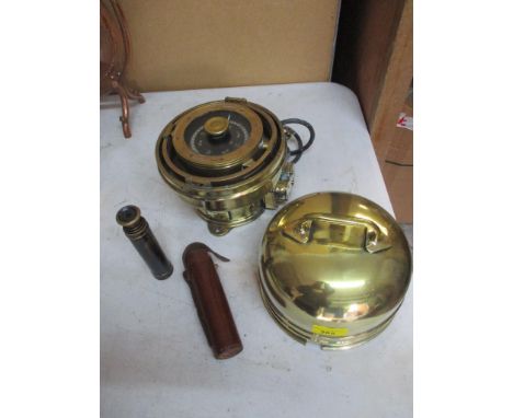 An early to mid 20th century brass cased ships' gyroscopic compass CD M 288-1, various stamped serial/reference numbers to ca