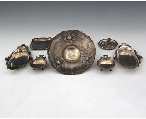 A pair of Edwardian silver bon bon dishes, William Hutton &amp; Sons Ltd., Birmingham 1902, length 16.2cm, together with five