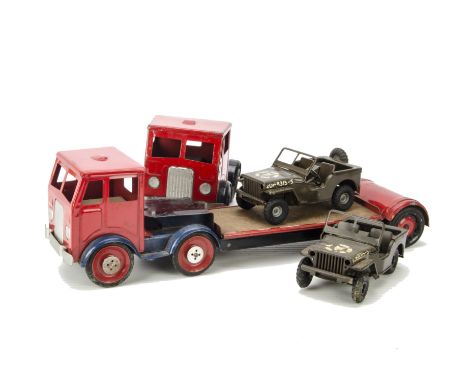 Pressed Steel Articulated Truck and Tri-ang Jeeps: two well made pressed steel Trucks with one flat bed, either Home or Cotta