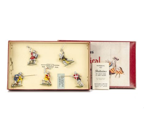 Britains set 1664 Knights of Agincourt, in Historical Series box, VG box G
Several light scratches to the knight's armour. Sm