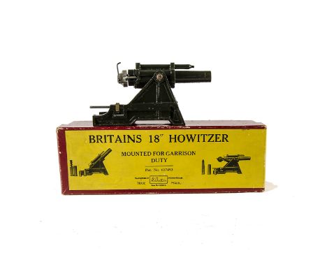 Britains 2106 18” Howitzer Mounted for Garrison Duty, 1959 version, with ammunition, in original box, G in G box
Small chips 
