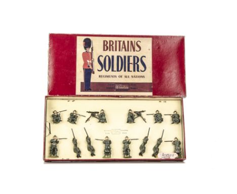 Britains set 1383 Belgian Infantry of the Line, green khaki, ROAN box, G box F
All figures complete. Light rubbing to the sol