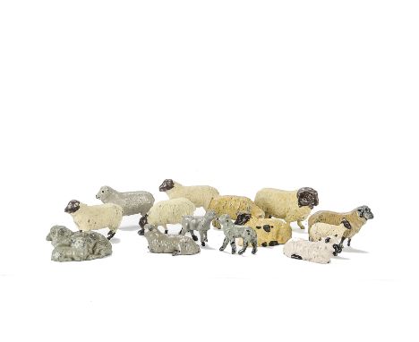 Lot of lead lambs, sheep, rams etc, mainly Britain’s, also Hilco, Taylor & Barrett etc, most repainted but complete (180+)
