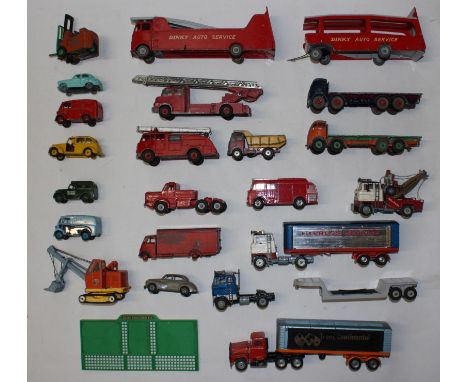 Diecast: A collection of assorted unboxed diecast vehicles to include: Dinky Supertoys: Dinky Auto Service, Fire Engine, Fode