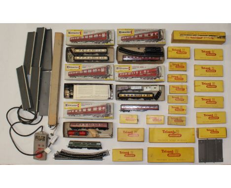 Model Railway: A collection of assorted model railway to include: Triang diesel locomotive, and British Railways tank locomot