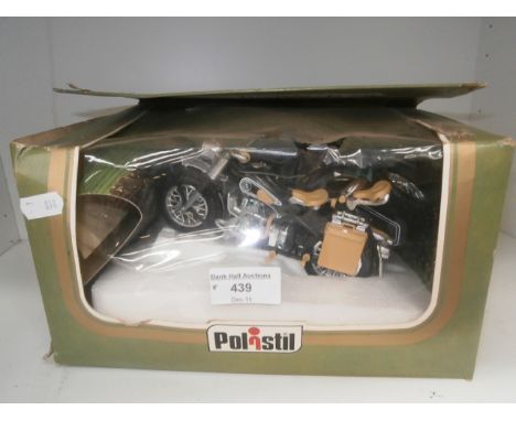 model BMW R-75 elephant