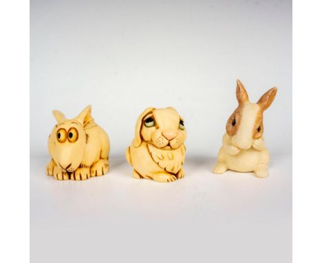 A set of three ceramic and wood treasure boxes that consist of Cottontail, Queenie, and Potter. Pot Bellys backstamp. Dimensi
