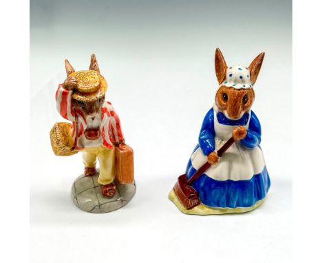 Glossy hand painted figures includes Father DB154 - Bunnykins of the Year 1996 and Mrs. Bunnykins Clean Sweep DB6. Royal Doul