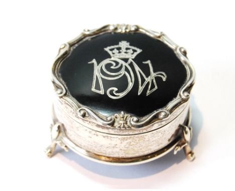 Silver trinket box with inlaid lid, George V Coronation Crown and '1911' in monogram, Birmingham 1910.