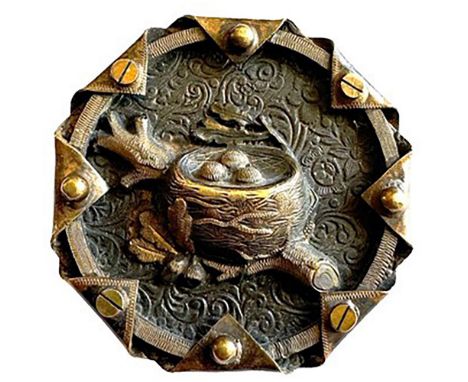 1 Extra large 19th century Handkerchief Corner Birds Nest button. Well we hope you saw the article on these incredible button