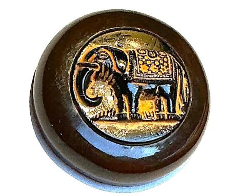 1 Large 20th century molded glass Elephant button. Here is a very cool and uncommon Bakelite coat button. The thick Bakelite 
