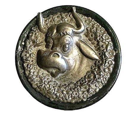 1 Extra large 20th century button of "Elsie the Cow". This is an extremely cool button from the 1930's. It shows a depiction 