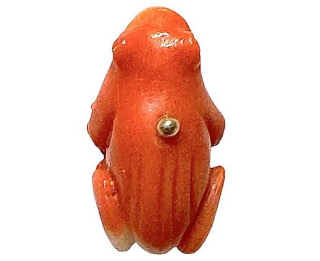 1 Medium early 20th century carved coral realistic frog button. This beautifully carved Coral gemstone is enhanced with a gol