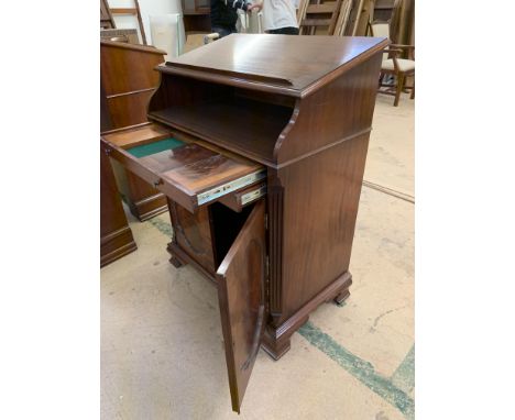Reception Console/Display Counter, height approx 3'6, in mahogany finish.