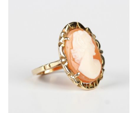 A 9ct gold and oval shell cameo ring, carved as a portrait of a lady, London 1966, weight 3.9g, ring size approx L.Buyer’s Pr