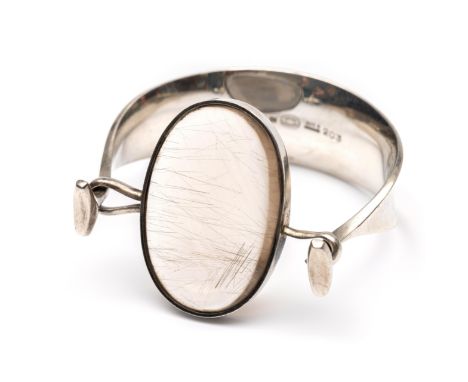Georg Jensen zilveren Torun spangarmband, nr 203, Denemarken, jaren '60. Ontworpen door Vivianna Torun Bulow-Hube voor Georg 