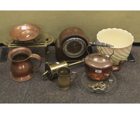 A quantity of assorted vintage household and kitchenalia items. Including a copper kettle, H24cm, an oak cased mantle clock a