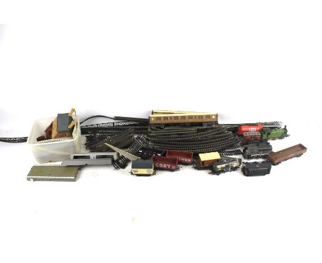 00 gauge train collection. Featuring 0-6-0 Tank Engine with range of coaches, wagons and accessories including track, etc. 
