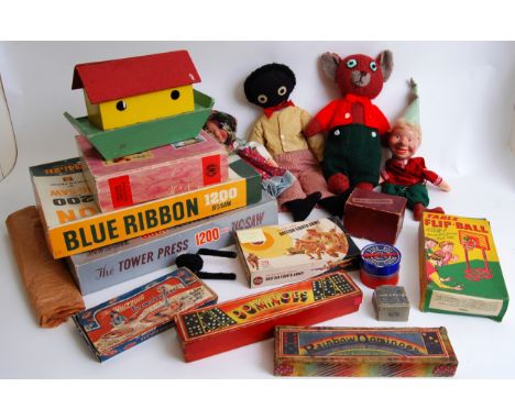 TOYS AND GAMES: A collection of vintage assorted toys, games and puzzles etc. To include 2x vintage puppets, jigsaw puzzles, 