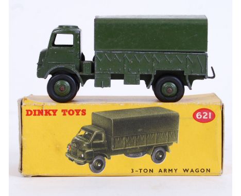 DINKY TOYS: An original vintage Dinky Toys military 621 3-Ton Army Wagon diecast model. Within the original box.