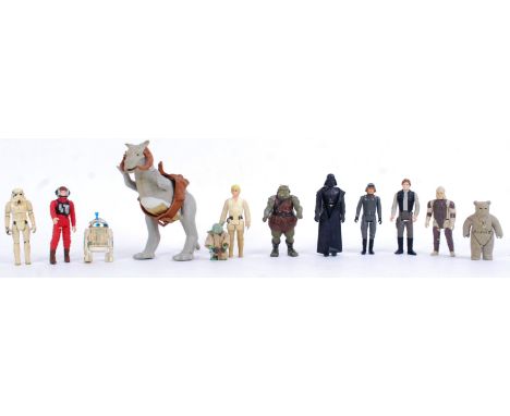 STAR WARS: A collection of 12x original Star Wars action figures to include Tauntaun, Luke, R2D2, Yoda, Han Solo, Stormtroope