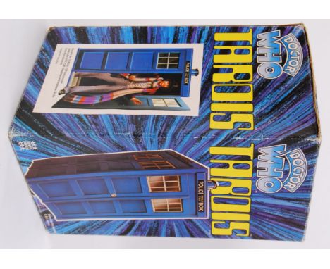 DOCTOR WHO TARDIS: An original vintage 1970's Denys Fisher Doctor Who & The Tardis action figure playset. Complete within the