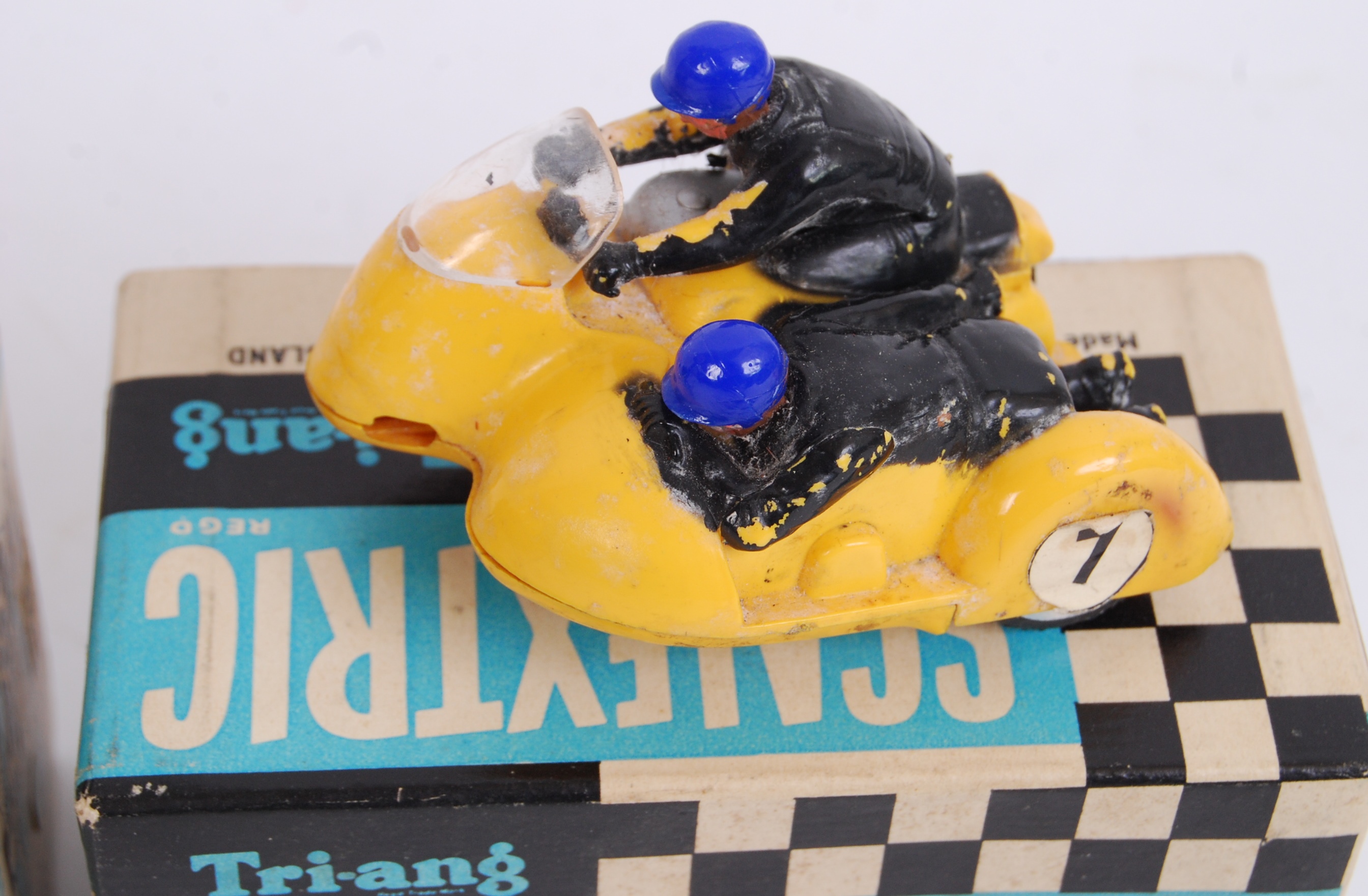 scalextric bikes