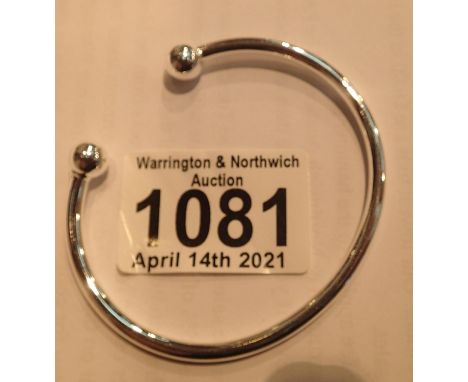925 silver slave bangle. P&amp;P Group 1 (£14+VAT for the first lot and £1+VAT for subsequent lots) 