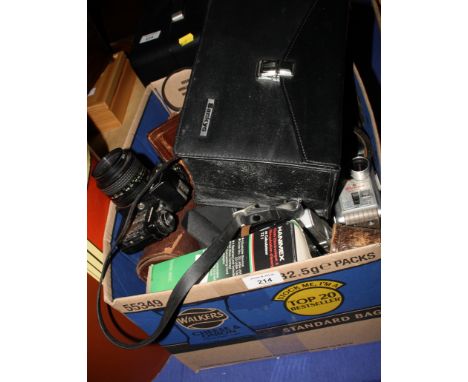 A Voightlander Brilliant camera and a collection of assorted film cameras, cine cameras and a Braun cine projector
