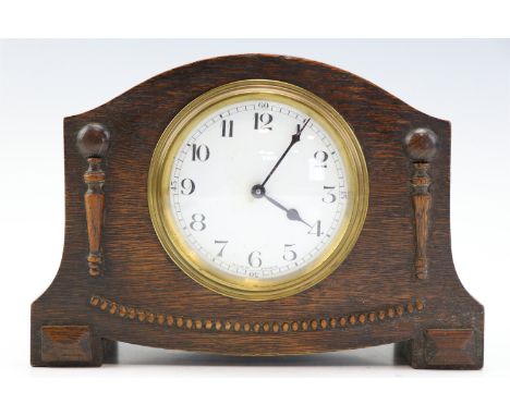 A George V Duverdrey &amp; Bloquel oak mantle clock, 20.5 x 15 cm, (running when catalogued, accuracy and reliability unteste