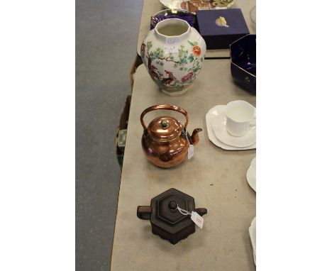 Chinese copper tea kettle, Chinese teapot and vase