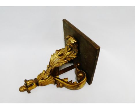 Gilt wood wall bracket, 40 x 30cm 