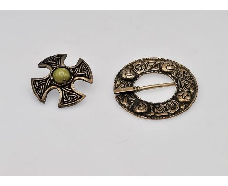 Scottish silver by Hamish Dawson-Bowman  of Edinburgh Silver Kilt brooch  hallmarked  plus one other Celtic design brooch Hal