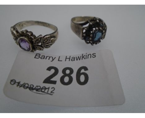 2 ORNATE VINTAGE SILVER RINGS WITH COLOURED STONES