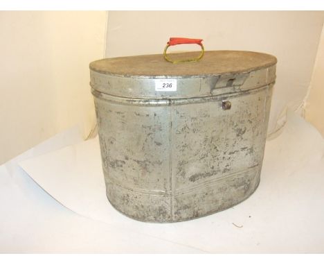 LARGE VINTAGE OVAL METAL HAT BOX TIN 45CM X 32CM 