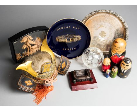 A miscellany of international presentations,
ex-collection of a US Soccer official, including a Japanese Samurai helmet that 