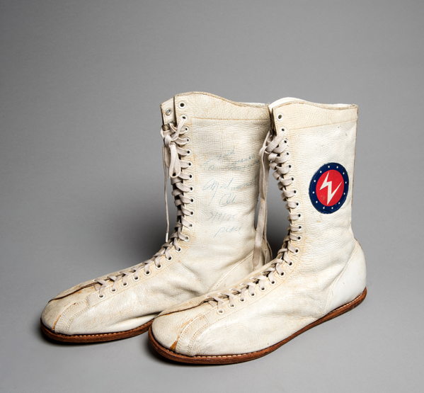 A signed pair of Muhammad Ali boxing boots, white leather Everlast with
