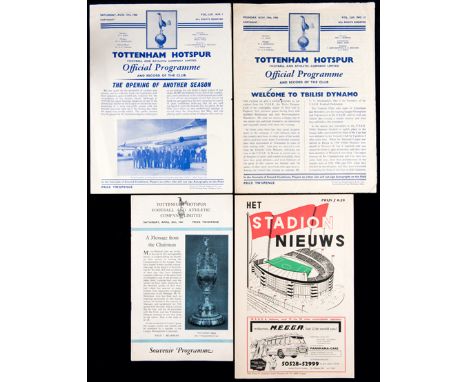 A collection set of Tottenham Hotspur home and away programmes from the 1960-61 double-winning season,
comprising all League 