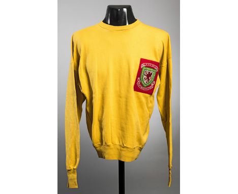 Graham Vearncombe: a yellow Wales goalkeeping jersey worn in the match v Republic of Ireland 28th September 1960,
long-sleeve