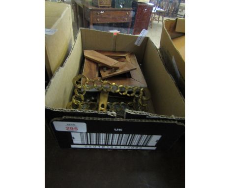 BOX CONTAINING MIXED EASEL BACKED MOTHER OF PEARL AND BRASS PICTURE FRAMES 