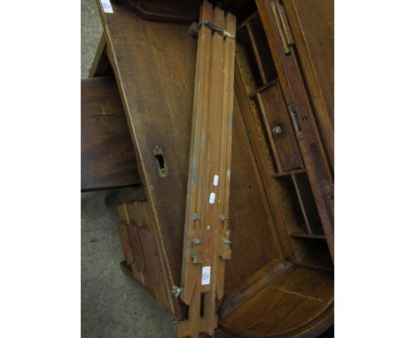 BEECHWOOD FRAMED FOLDING EASEL 