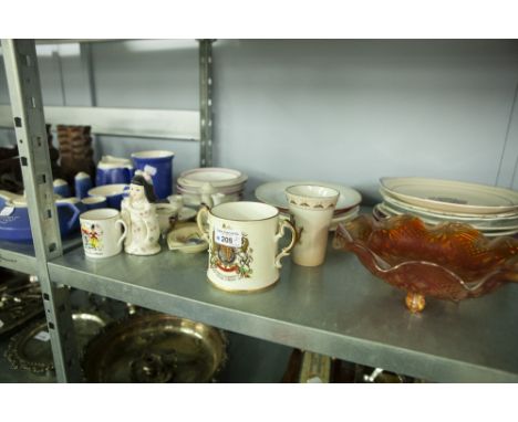A COLLECTION OF CERAMICS TO INCLUDE; A BLUE AND WHITE TEA SERVICE, PLATES, EXHIBITION MINIATURES, ORANGE LUSTRE GLASS DISH 