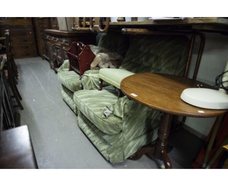 A PAIR OF MANUAL RECLINING LOUNGE CHAIRS, IN GREEN VELVET AND A BOX STOOL UPHOLSTERED TO MATCH 