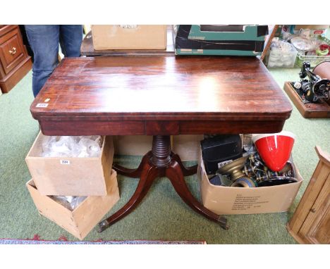 Georgian Mahogany Fold Over Card table with splayed caster legs 