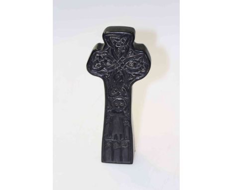 Celtic type carving