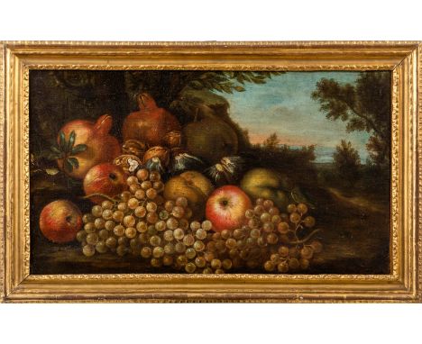 Italienischer Maler  (um 1700)  Früchtestillleben vor einer Landschaft  Granatäpfel, Nüsse, Feigen, Äpfel, und Trauben. Ldw. 