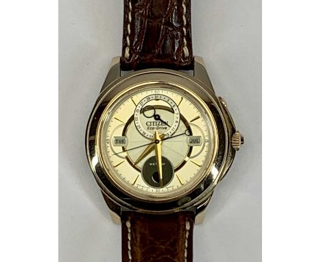 A CITIZEN WRISTWATCH CIRCA 2014 - 41mm rose gold coloured case, silvered and champagne dial with hour batons, day and month a
