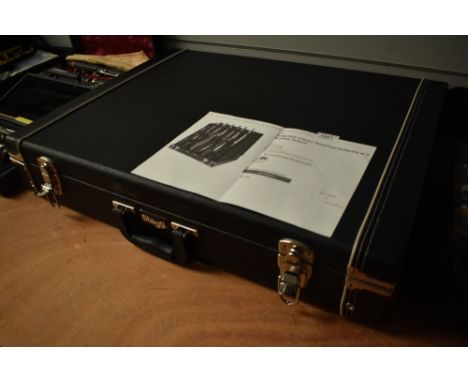 A Stagg GDC-6 guitar stand case,for 6 electric or 3 acoustic guitars