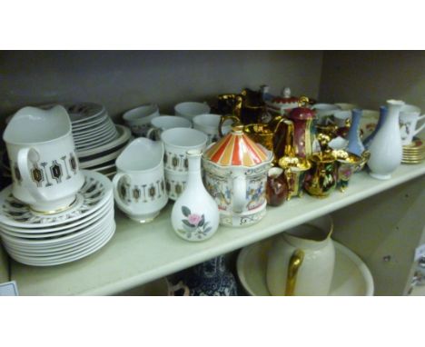 Decorative and domestic ceramics: to include a Paragon china, Symmetra pattern tea set      OS4